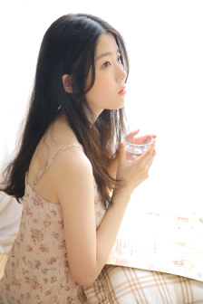 无痕冰丝美女